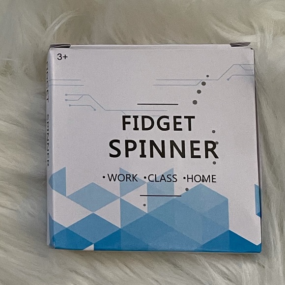 3 Items - 2 Hand Spinner, 1 Pop Sensory Bracelet - Picture 6 of 12